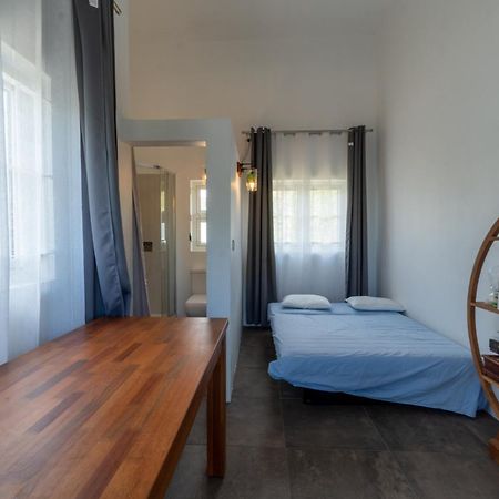 El-Sangha Studio 2Mina Pieds De La Plage De Baie Du Cap Ruisseau Creole Exterior photo
